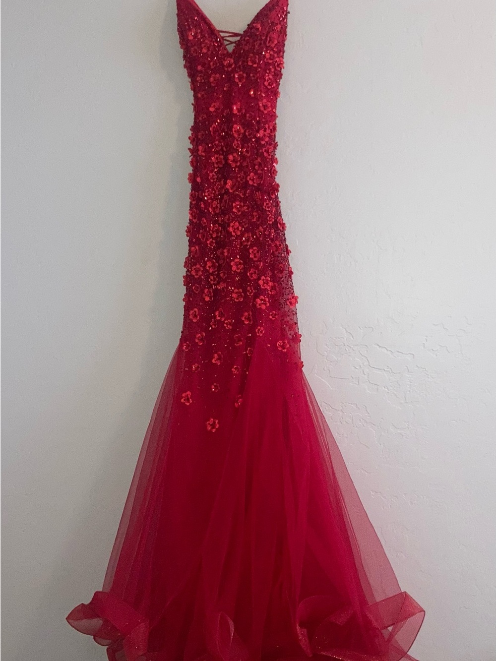 Red Floral Appliqué Mermaid Prom Dress
